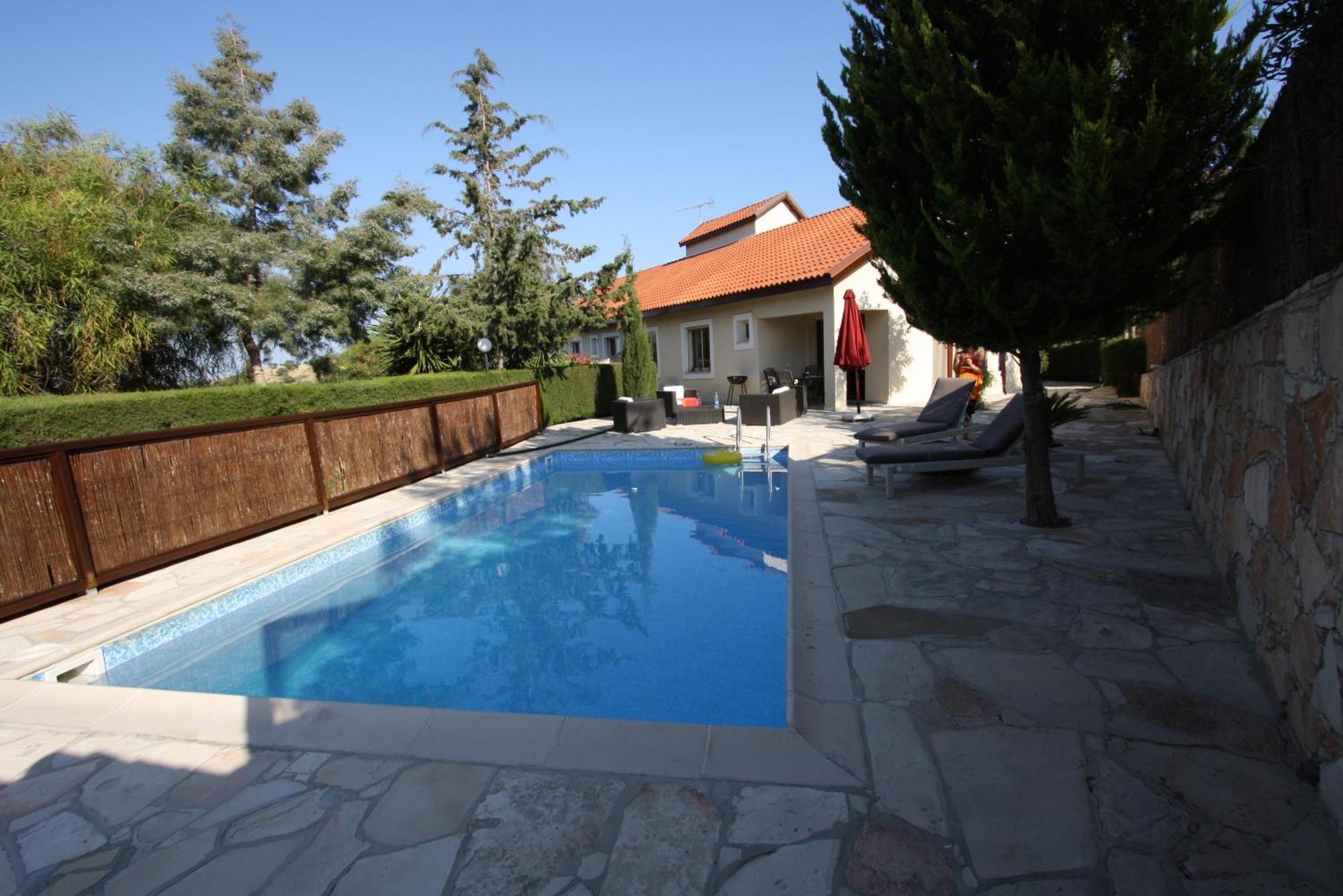 Swimmers' Paradise Pissouri Buitenkant foto