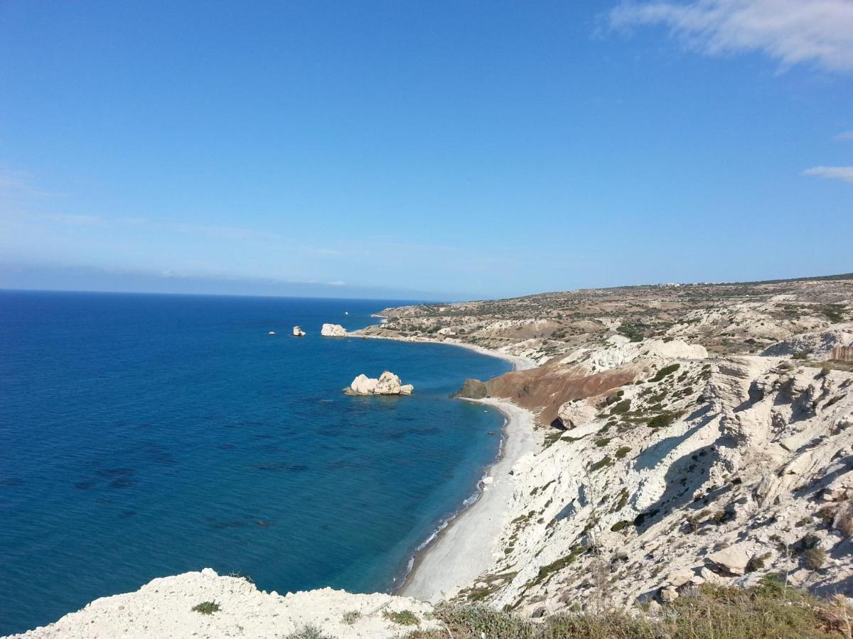 Swimmers' Paradise Pissouri Buitenkant foto